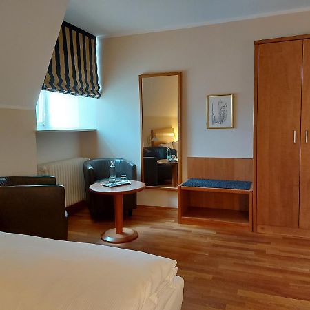 Hotel Kaiserhof Am Dom Ratyzbona Zewnętrze zdjęcie